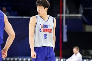 拓记：这更像是一次未来选秀 杨瀚森新秀赛季进入轮换值得怀疑