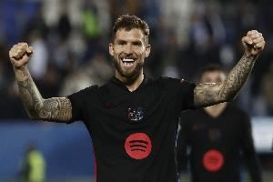 TA：伊尼戈离队为巴萨节省1400万欧薪资，但注册加西亚仍不够