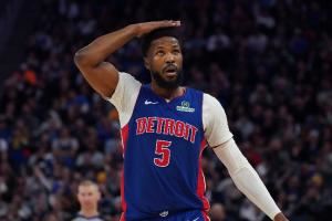 场均16.3分&三分41.6%！火媒：火箭还有名额空缺 应追比斯利吗？