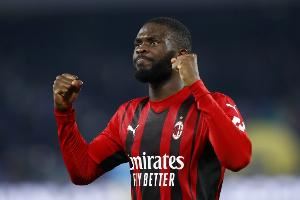 米兰vs尤文首发预测：托莫里重回首发，魔笛、拉比奥特坐镇中场