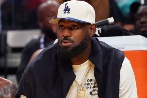 Skip：詹姆斯真的很喜欢达蒙-琼斯 一直试图在人生道路上帮助他