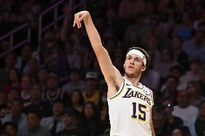 里夫斯：绝杀的感觉太棒了 上次在这错失绝平机会的感觉糟透了